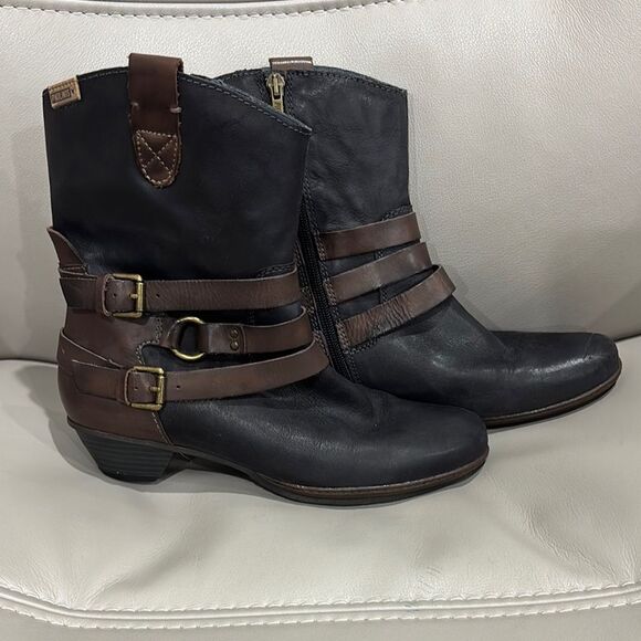 Pikolinos Black and Brown Women's Ankle Boots - Picture 1 of 5